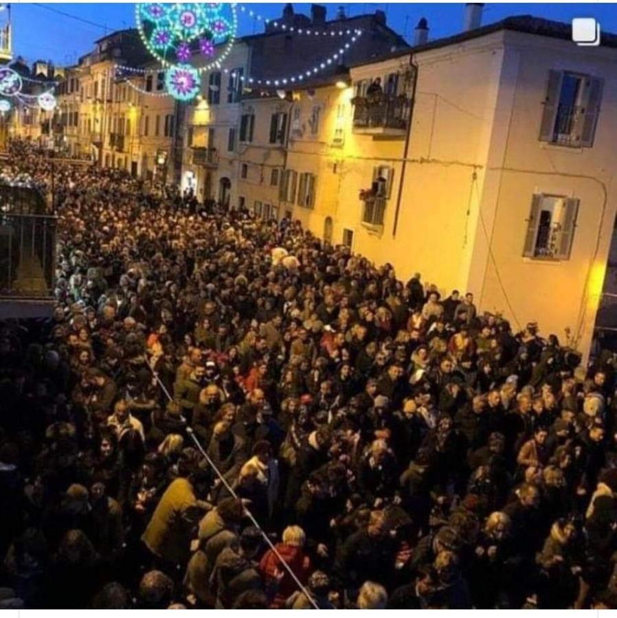 La Casina Di Karol Daire Ronciglione  Dış mekan fotoğraf